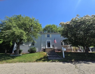 10 Wilbur Ave, Brockton, Massachusetts, 3 Bedrooms Bedrooms, 5 Rooms Rooms,1.5 BathroomsBathrooms,Residential,For Sale,Wilbur Ave,73542290