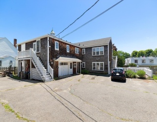 9 Jewett St, Rockport, Massachusetts, 2 Bedrooms Bedrooms, 4 Rooms Rooms,1 BathroomBathrooms,Residential,For Sale,Jewett St,73542308