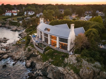 25 Rockyledge Road, Swampscott, Massachusetts, 6 Bedrooms Bedrooms, 14 Rooms Rooms,6.5 BathroomsBathrooms,Residential,For Sale,Rockyledge Road,73542321 25 Rockyledge Road, Swampscott, Massachusetts, 6 Bedrooms Bedrooms, 14 Rooms Rooms,6.5 BathroomsBathrooms,Residential,For Sale,Rockyledge Road,73542321
