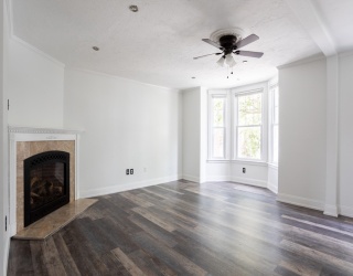 71 Old Harbor St., Boston, Massachusetts, 4 Bedrooms Bedrooms, 7 Rooms Rooms,1 BathroomBathrooms,Residential Lease,For Rent,Old Harbor St.,73542340