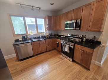 25 Raymond St, Boston, Massachusetts, 3 Bedrooms Bedrooms, 8 Rooms Rooms,2 BathroomsBathrooms,Residential Lease,For Rent,Raymond St,73542523