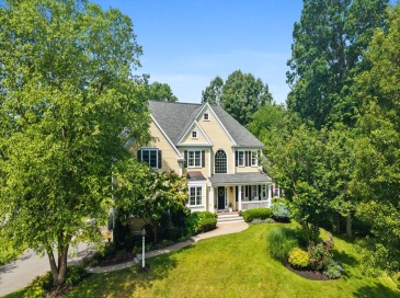 11 Tappan Way, Lynnfield, Massachusetts, 4 Bedrooms Bedrooms, 9 Rooms Rooms,3 BathroomsBathrooms,Residential,For Sale,Tappan Way,73542350