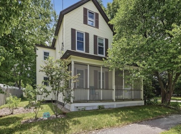 3 Beach Street, Westborough, Massachusetts, 2 Bedrooms Bedrooms, 6 Rooms Rooms,1.5 BathroomsBathrooms,Residential,For Sale,Beach Street,73542545