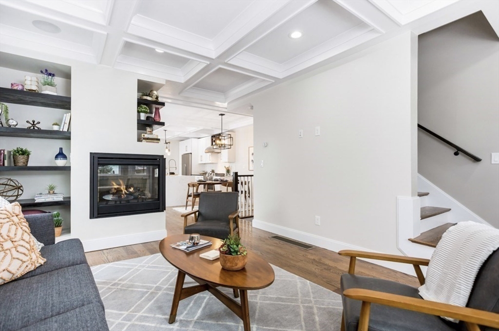 7 Webster, Somerville, Massachusetts, 3 Bedrooms Bedrooms, 12 Rooms Rooms,3.5 BathroomsBathrooms,Residential Lease,For Rent,Webster,73542563