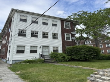 77 Lake, Webster, Massachusetts, 2 Bedrooms Bedrooms, 5 Rooms Rooms,1 BathroomBathrooms,Residential Lease,For Rent,Lake,73542608
