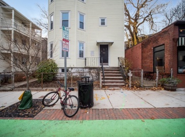 354 Beacon, Somerville, Massachusetts, 3 Bedrooms Bedrooms, 6 Rooms Rooms,1 BathroomBathrooms,Residential Lease,For Rent,Beacon,73503481