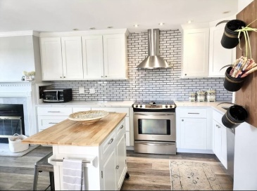 166 Quincy Shore Drive, Quincy, Massachusetts, 2 Bedrooms Bedrooms, 4 Rooms Rooms,2.5 BathroomsBathrooms,Residential Lease,For Rent,Quincy Shore Drive,73499928