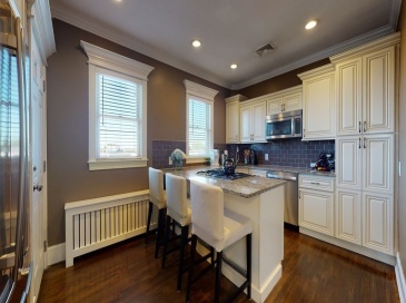 539 E 7th St, Boston, Massachusetts, 3 Bedrooms Bedrooms, 6 Rooms Rooms,1.5 BathroomsBathrooms,Residential Lease,For Rent,E 7th St,73526865