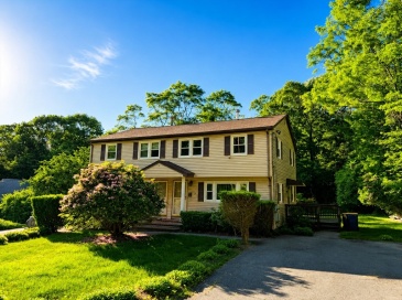 45 Richardson St, Billerica, Massachusetts, 3 Bedrooms Bedrooms, 6 Rooms Rooms,1 BathroomBathrooms,Residential Lease,For Rent,Richardson St,73534645