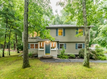 13 Westwood St, Burlington, Massachusetts, 3 Bedrooms Bedrooms, 8 Rooms Rooms,2 BathroomsBathrooms,Residential Lease,For Rent,Westwood St,73542454 13 Westwood St, Burlington, Massachusetts, 3 Bedrooms Bedrooms, 8 Rooms Rooms,2 BathroomsBathrooms,Residential Lease,For Rent,Westwood St,73542454