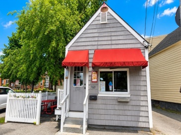 160 Lynn Street, Peabody, Massachusetts, ,Commercial Sale,For Sale,Lynn Street,73542479 160 Lynn Street, Peabody, Massachusetts, ,Commercial Sale,For Sale,Lynn Street,73542479