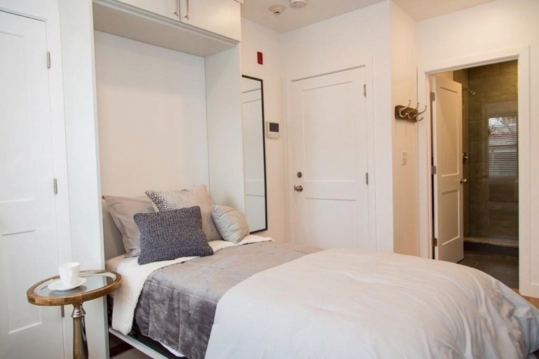 16 Fifth Street, Chelsea, Massachusetts, 1 Room Rooms,1 BathroomBathrooms,Residential Lease,For Rent,Fifth Street,73542619