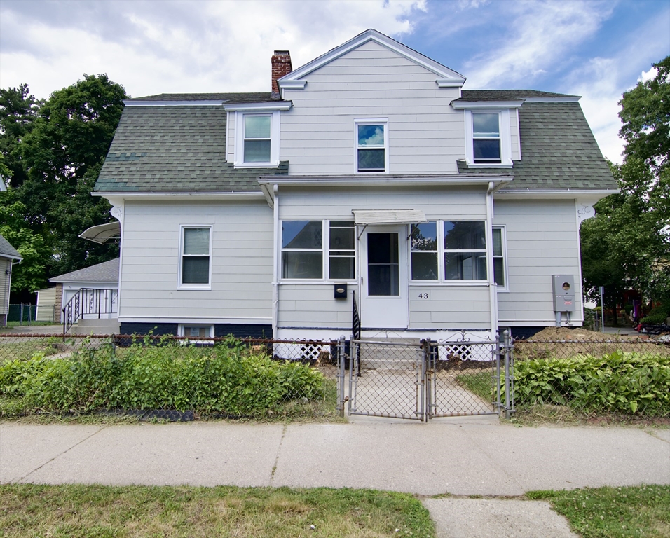 43 Princeton St, Springfield, Massachusetts, 3 Bedrooms Bedrooms, 6 Rooms Rooms,1 BathroomBathrooms,Residential,For Sale,Princeton St,73542407