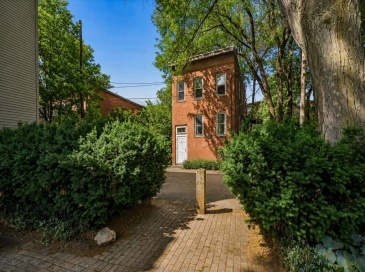 10 Eldridge Pl, Chelsea, Massachusetts, 3 Bedrooms Bedrooms, 6 Rooms Rooms,1.5 BathroomsBathrooms,Residential,For Sale,Eldridge Pl,73542495 10 Eldridge Pl, Chelsea, Massachusetts, 3 Bedrooms Bedrooms, 6 Rooms Rooms,1.5 BathroomsBathrooms,Residential,For Sale,Eldridge Pl,73542495