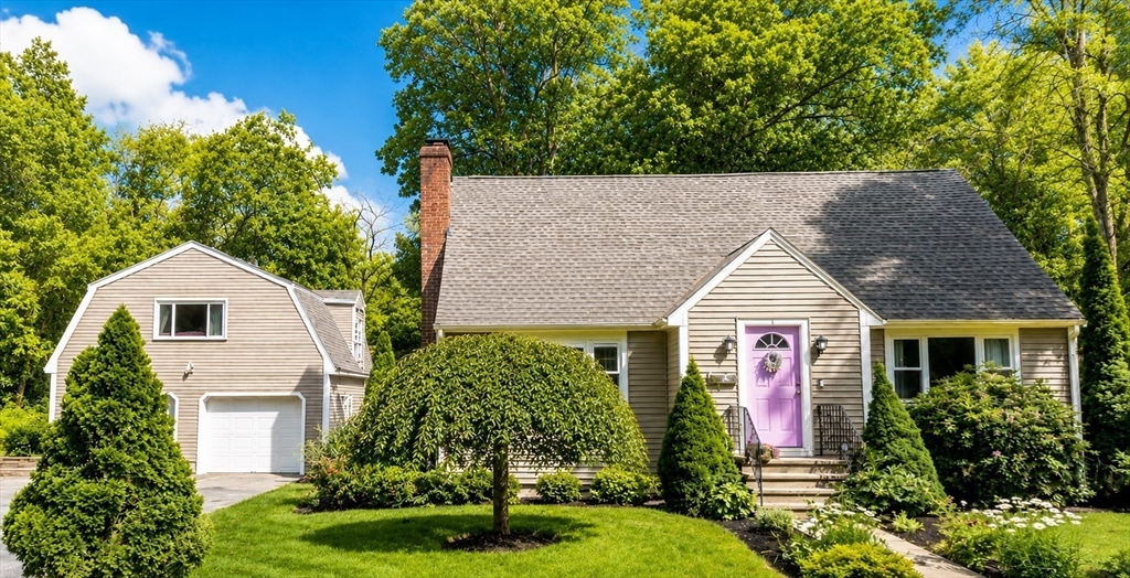 1 Dublin Ave, Wilmington, Massachusetts, 6 Bedrooms Bedrooms, 11 Rooms Rooms,2 BathroomsBathrooms,Residential,For Sale,Dublin Ave,73542494