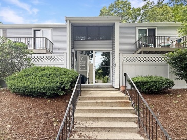 7 Village Rock Ln, Natick, Massachusetts, 2 Bedrooms Bedrooms, 5 Rooms Rooms,1 BathroomBathrooms,Residential,For Sale,Village Rock Ln,73542419 7 Village Rock Ln, Natick, Massachusetts, 2 Bedrooms Bedrooms, 5 Rooms Rooms,1 BathroomBathrooms,Residential,For Sale,Village Rock Ln,73542419