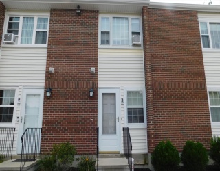 41 Foundry St, Easton, Massachusetts, 2 Bedrooms Bedrooms, 4 Rooms Rooms,1.5 BathroomsBathrooms,Residential Lease,For Rent,Foundry St,73526281