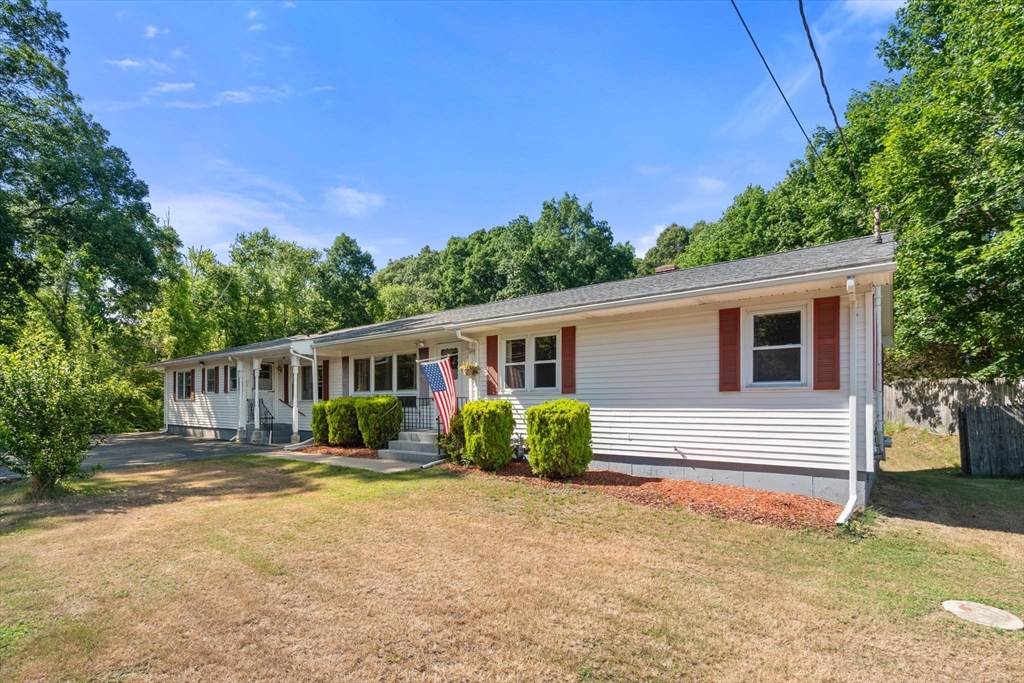 257 Morgan Ave, Johnston, Rhode Island, 4 Bedrooms Bedrooms, 12 Rooms Rooms,2.5 BathroomsBathrooms,Residential,For Sale,Morgan Ave,73542692