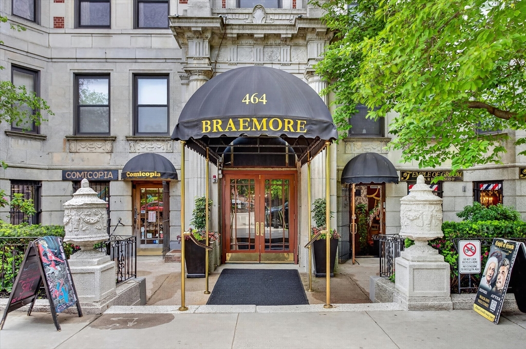 464 Commonwealth Ave, Boston, Massachusetts, 2 Bedrooms Bedrooms, 4 Rooms Rooms,1 BathroomBathrooms,Residential Lease,For Rent,Commonwealth Ave,73542721