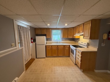 000 Summer Street, Weymouth, Massachusetts, 2 Rooms Rooms,1 BathroomBathrooms,Residential Lease,For Rent,Summer Street,73523941