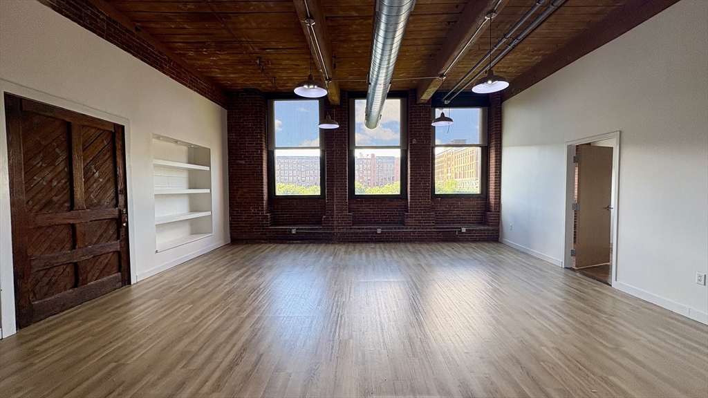 1 Union Street, Lawrence, Massachusetts, ,Commercial Lease,For Rent,Union Street,73542833