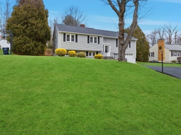 38 Juniper Lane, Holden, Massachusetts, 3 Bedrooms Bedrooms, 8 Rooms Rooms,3 BathroomsBathrooms,Residential Lease,For Rent,Juniper Lane,73503817 38 Juniper Lane, Holden, Massachusetts, 3 Bedrooms Bedrooms, 8 Rooms Rooms,3 BathroomsBathrooms,Residential Lease,For Rent,Juniper Lane,73503817