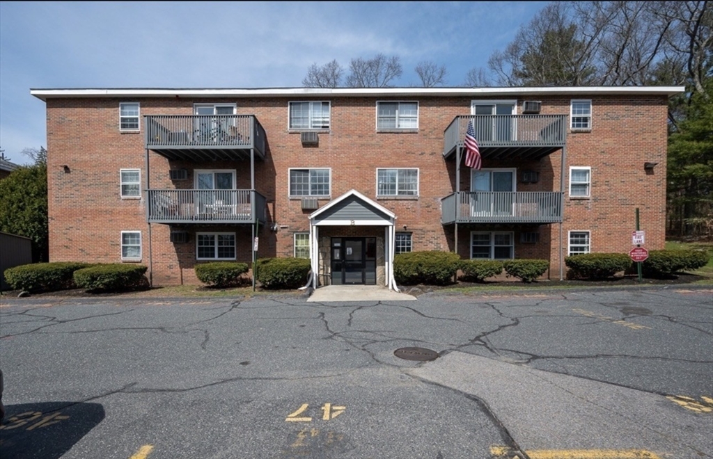 302 Boston Post Rd E, Marlborough, Massachusetts, 1 Bedroom Bedrooms, 3 Rooms Rooms,1 BathroomBathrooms,Residential Lease,For Rent,Boston Post Rd E,73542855