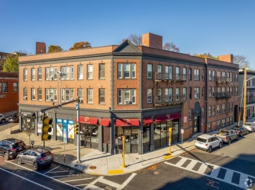 10 Yeamans Street, Revere, Massachusetts, 1 Room Rooms,1 BathroomBathrooms,Residential Lease,For Rent,Yeamans Street,73542859