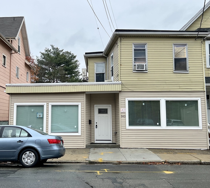 343 Highland Ave, Malden, Massachusetts, 3 Bedrooms Bedrooms, 7 Rooms Rooms,1.5 BathroomsBathrooms,Residential Lease,For Rent,Highland Ave,73515821