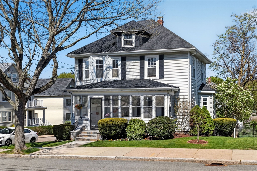 33 Bateswell Road, Boston, Massachusetts, 4 Bedrooms Bedrooms, 7 Rooms Rooms,2 BathroomsBathrooms,Residential,For Sale,Bateswell Road,73514431