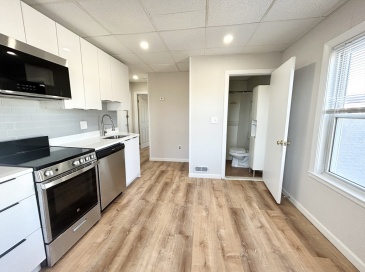 105 Buttonwood, Boston, Massachusetts, 2 Bedrooms Bedrooms, 4 Rooms Rooms,1 BathroomBathrooms,Residential Lease,For Rent,Buttonwood,73133975
