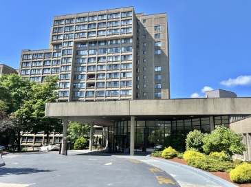 250 Hammond, Newton, Massachusetts, 2 Bedrooms Bedrooms, 5 Rooms Rooms,2 BathroomsBathrooms,Residential Lease,For Rent,Hammond,73542955