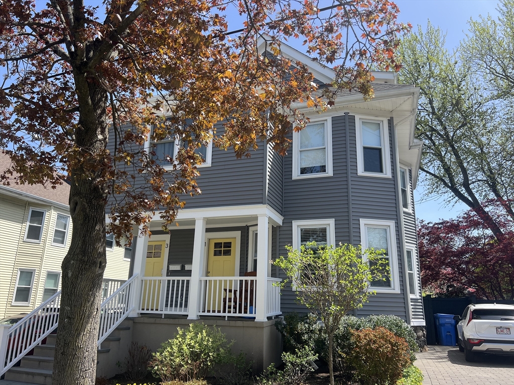 1 Chestnut Street, Belmont, Massachusetts, 2 Bedrooms Bedrooms, 5 Rooms Rooms,1 BathroomBathrooms,Residential Lease,For Rent,Chestnut Street,73542962