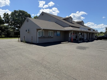 22 West St, Hatfield, Massachusetts, ,Commercial Lease,For Rent,West St,73542981