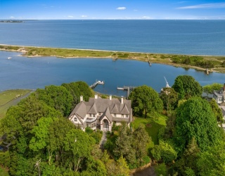 63 Main Street, Barnstable, Massachusetts, 7 Bedrooms Bedrooms, 11 Rooms Rooms,7.5 BathroomsBathrooms,Residential,For Sale,Main Street,73543017