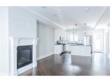 669 East 5th, Boston, Massachusetts, 2 Bedrooms Bedrooms, 4 Rooms Rooms,2.5 BathroomsBathrooms,Residential Lease,For Rent,East 5th,73543019