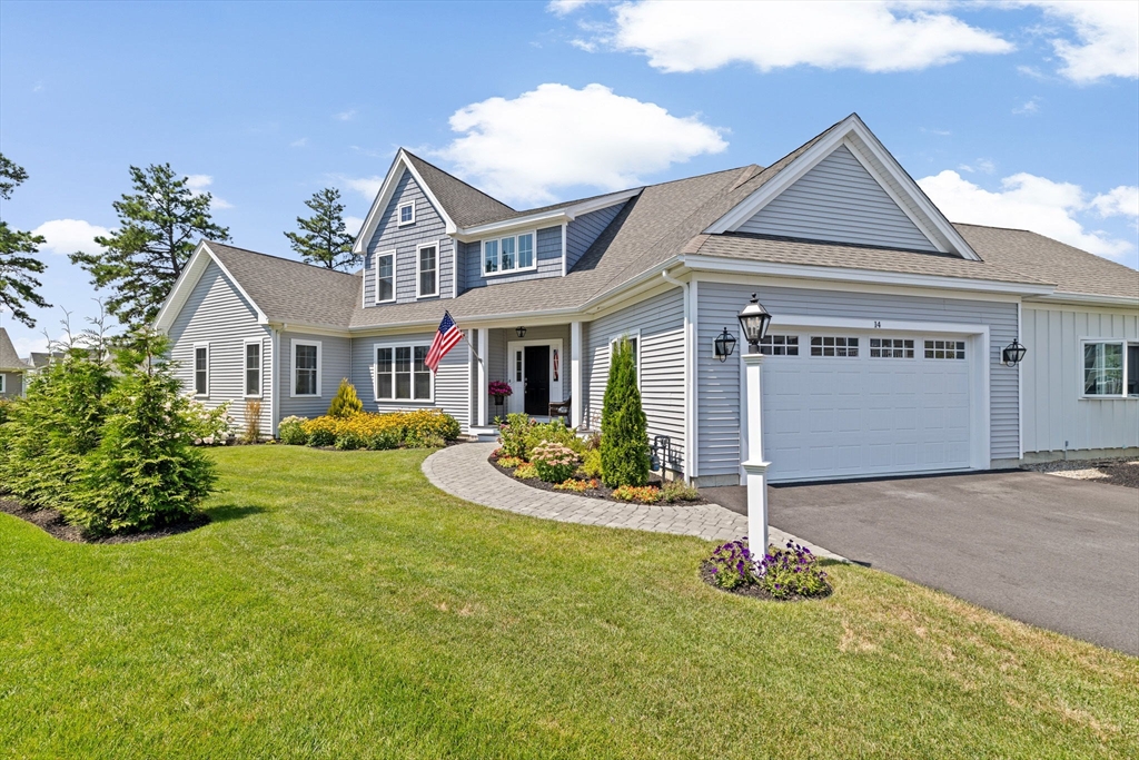 14 Meadowbrook Dr, Plymouth, Massachusetts, 2 Bedrooms Bedrooms, 6 Rooms Rooms,2.5 BathroomsBathrooms,Residential,For Sale,Meadowbrook Dr,73474107