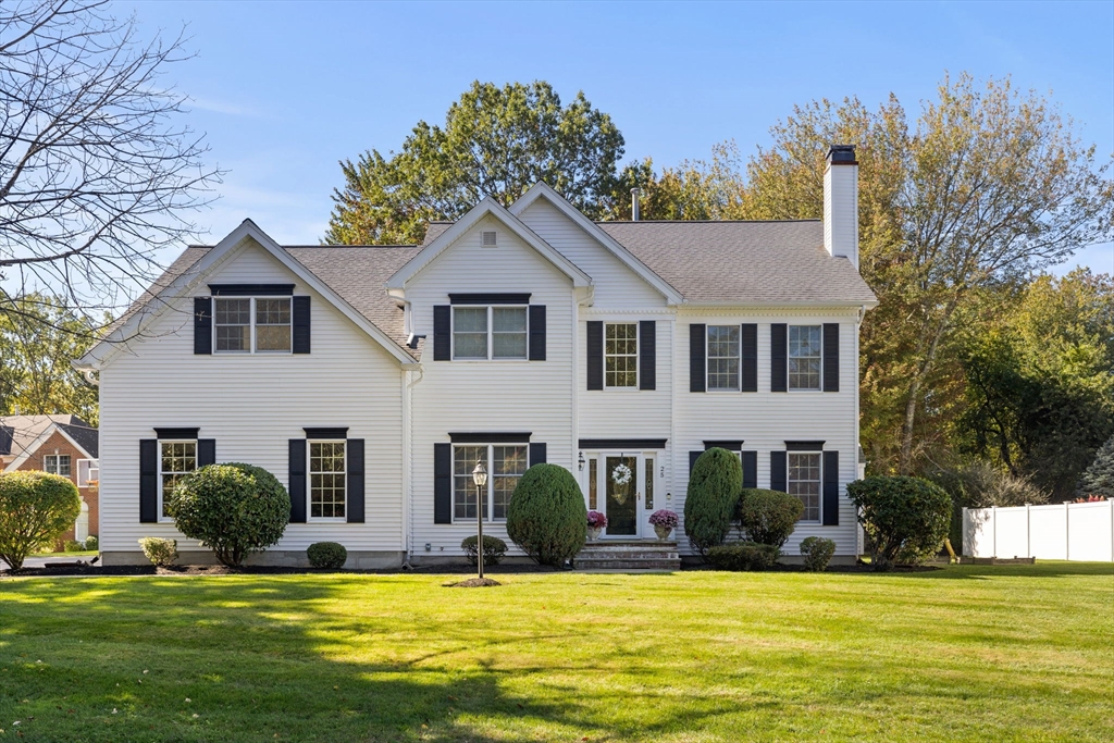 25 Ridge Way, North Andover, Massachusetts, 4 Bedrooms Bedrooms, 10 Rooms Rooms,3 BathroomsBathrooms,Residential,For Sale,Ridge Way,73517591