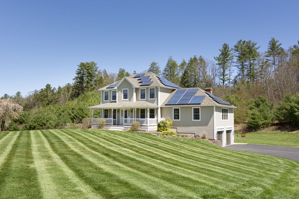 70 Skyline Dr, Oakham, Massachusetts, 3 Bedrooms Bedrooms, 7 Rooms Rooms,2.5 BathroomsBathrooms,Residential,For Sale,Skyline Dr,73509436