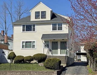 539-541 Commonwealth Ave, Newton, Massachusetts, 6 Bedrooms Bedrooms, 16 Rooms Rooms,6 BathroomsBathrooms,Residential Income,For Sale,Commonwealth Ave,73499479