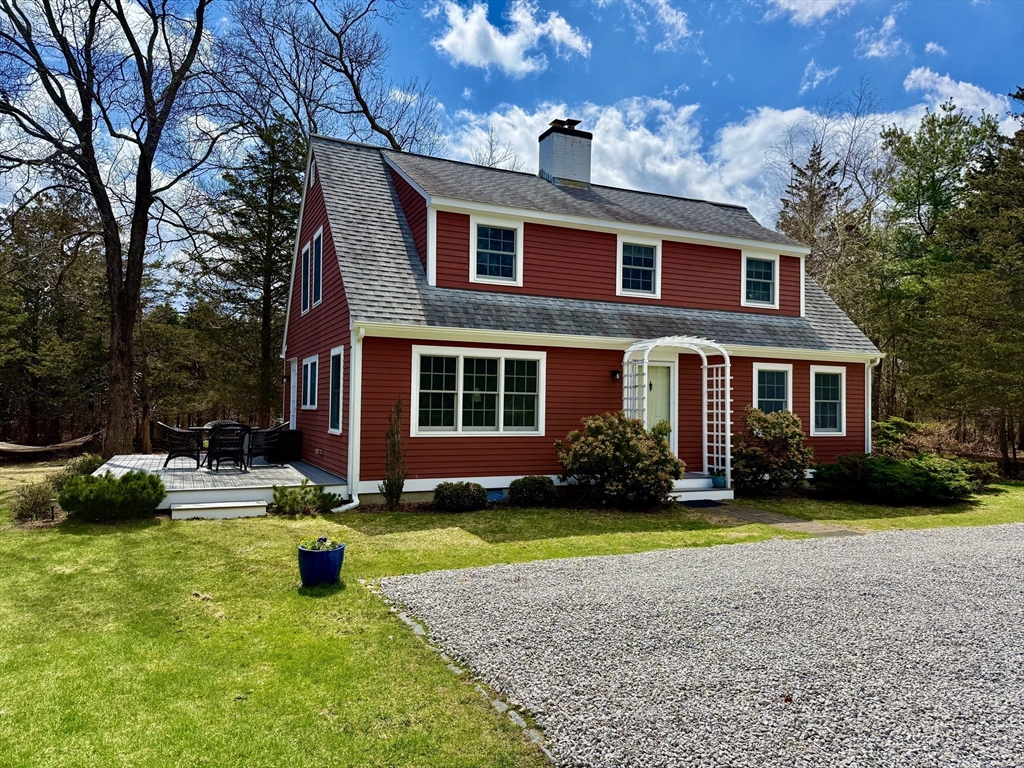 229 Hornbine Road, Rehoboth, Massachusetts, 3 Bedrooms Bedrooms, 6 Rooms Rooms,1.5 BathroomsBathrooms,Residential,For Sale,Hornbine Road,73502502