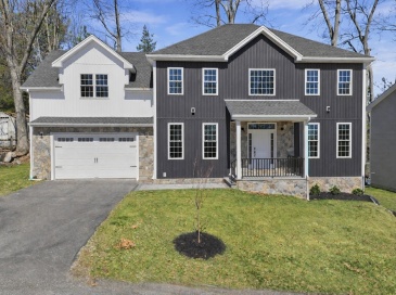 6 Barrows Rd, Worcester, Massachusetts, 4 Bedrooms Bedrooms, 6 Rooms Rooms,2.5 BathroomsBathrooms,Residential Lease,For Rent,Barrows Rd,73520669