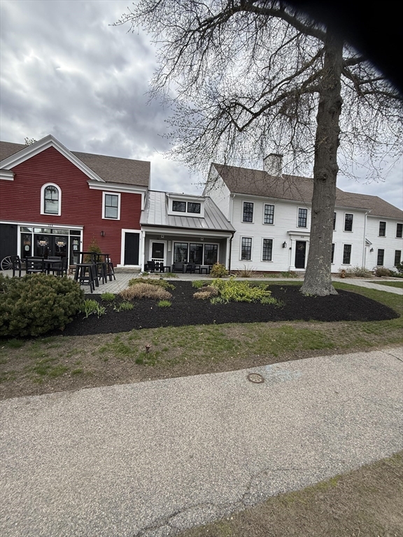 164 Main St, Rowley, Massachusetts, 1 Bedroom Bedrooms, 4 Rooms Rooms,1 BathroomBathrooms,Residential,For Sale,Main St,73518656