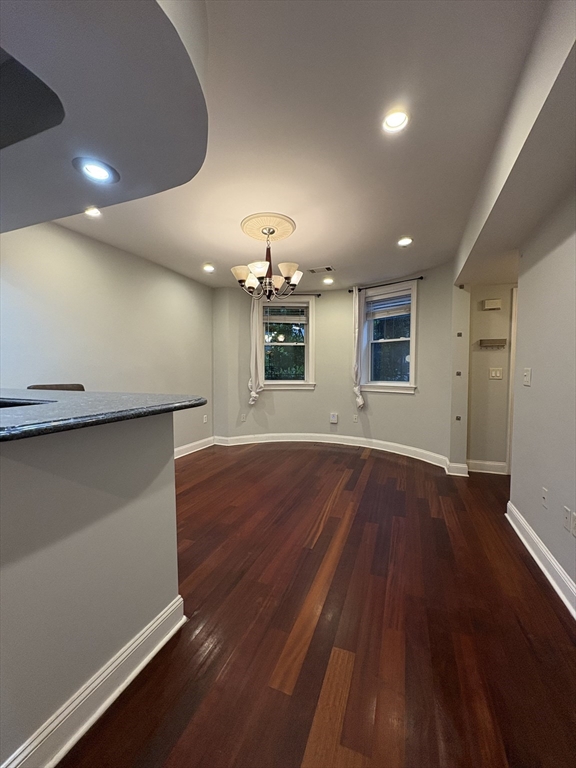 106 E Brookline Street, Boston, Massachusetts, 2 Bedrooms Bedrooms, 3 Rooms Rooms,1 BathroomBathrooms,Residential Lease,For Rent,E Brookline Street,73501418