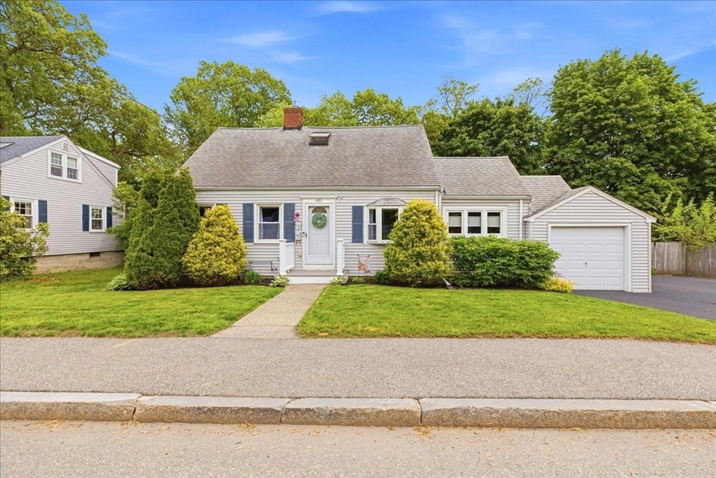 485 Union St., Braintree, Massachusetts, 2 Bedrooms Bedrooms, 5 Rooms Rooms,1.5 BathroomsBathrooms,Residential,For Sale,Union St.,73524704