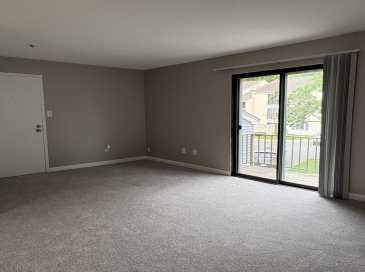 57 Village Brook, Natick, Massachusetts, 2 Bedrooms Bedrooms, 5 Rooms Rooms,1 BathroomBathrooms,Residential Lease,For Rent,Village Brook,73516458 57 Village Brook, Natick, Massachusetts, 2 Bedrooms Bedrooms, 5 Rooms Rooms,1 BathroomBathrooms,Residential Lease,For Rent,Village Brook,73516458