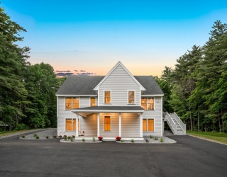427 Middle Rd, Brentwood, New Hampshire, 3 Bedrooms Bedrooms, 8 Rooms Rooms,4 BathroomsBathrooms,Residential,For Sale,Middle Rd,73543064