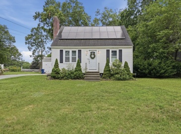 20 Stevens Street, Dracut, Massachusetts, 3 Bedrooms Bedrooms, 6 Rooms Rooms,2 BathroomsBathrooms,Residential,For Sale,Stevens Street,73543029