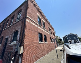100 Cabot, Beverly, Massachusetts, 1 Bedroom Bedrooms, 3 Rooms Rooms,1 BathroomBathrooms,Residential Lease,For Rent,Cabot,73543089
