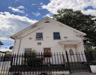 20 Monmouth St, Lawrence, Massachusetts, 3 Bedrooms Bedrooms, 6 Rooms Rooms,1 BathroomBathrooms,Residential,For Sale,Monmouth St,73543115